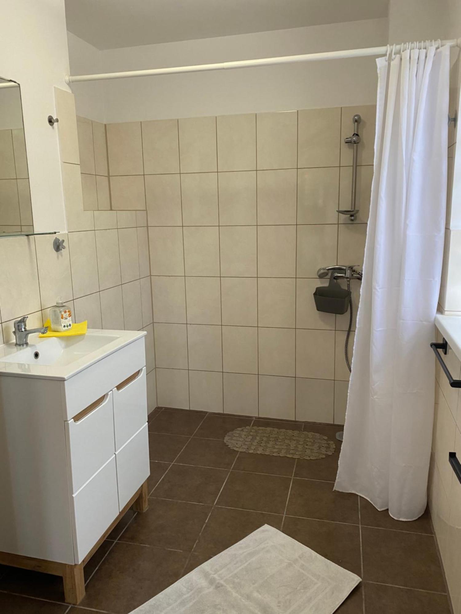 Alda-Pokoje Goscinne Nad Morzem Dziwnów Exterior foto